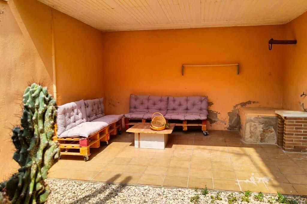 Villa Casa Bretalunya Benissanet Exterior foto
